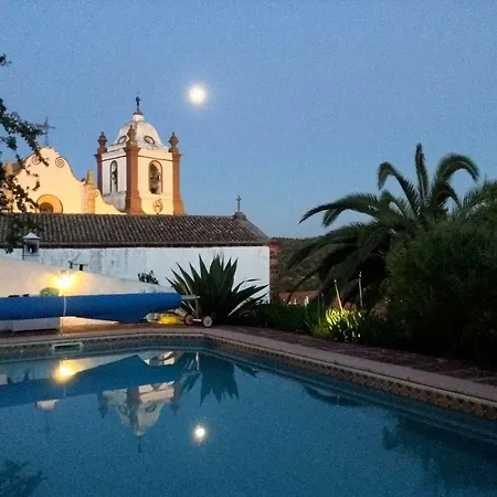 Quintal Do Castelo